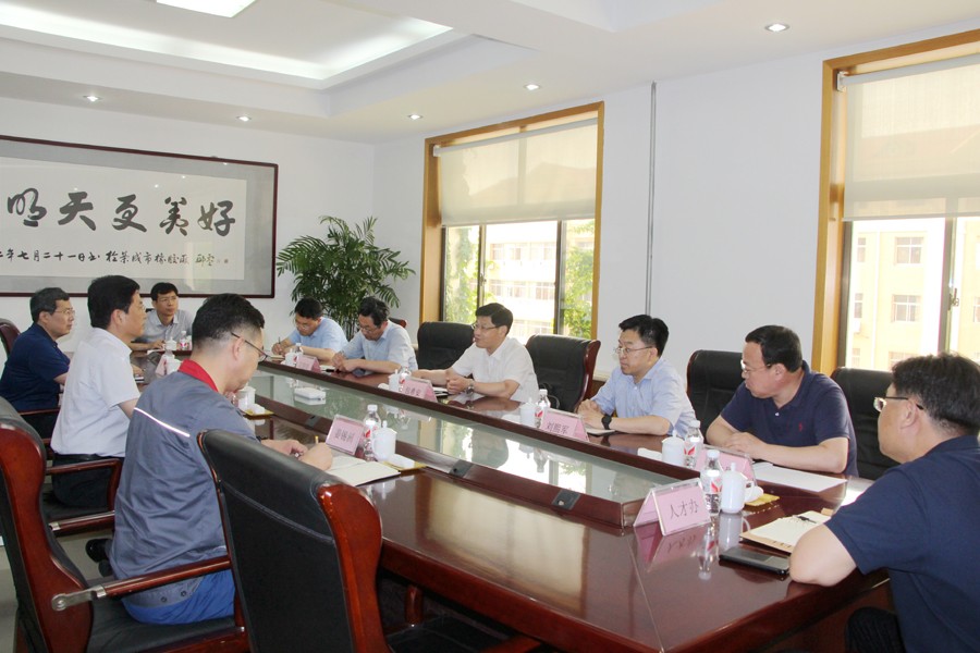 調研座談會場 (3).jpg